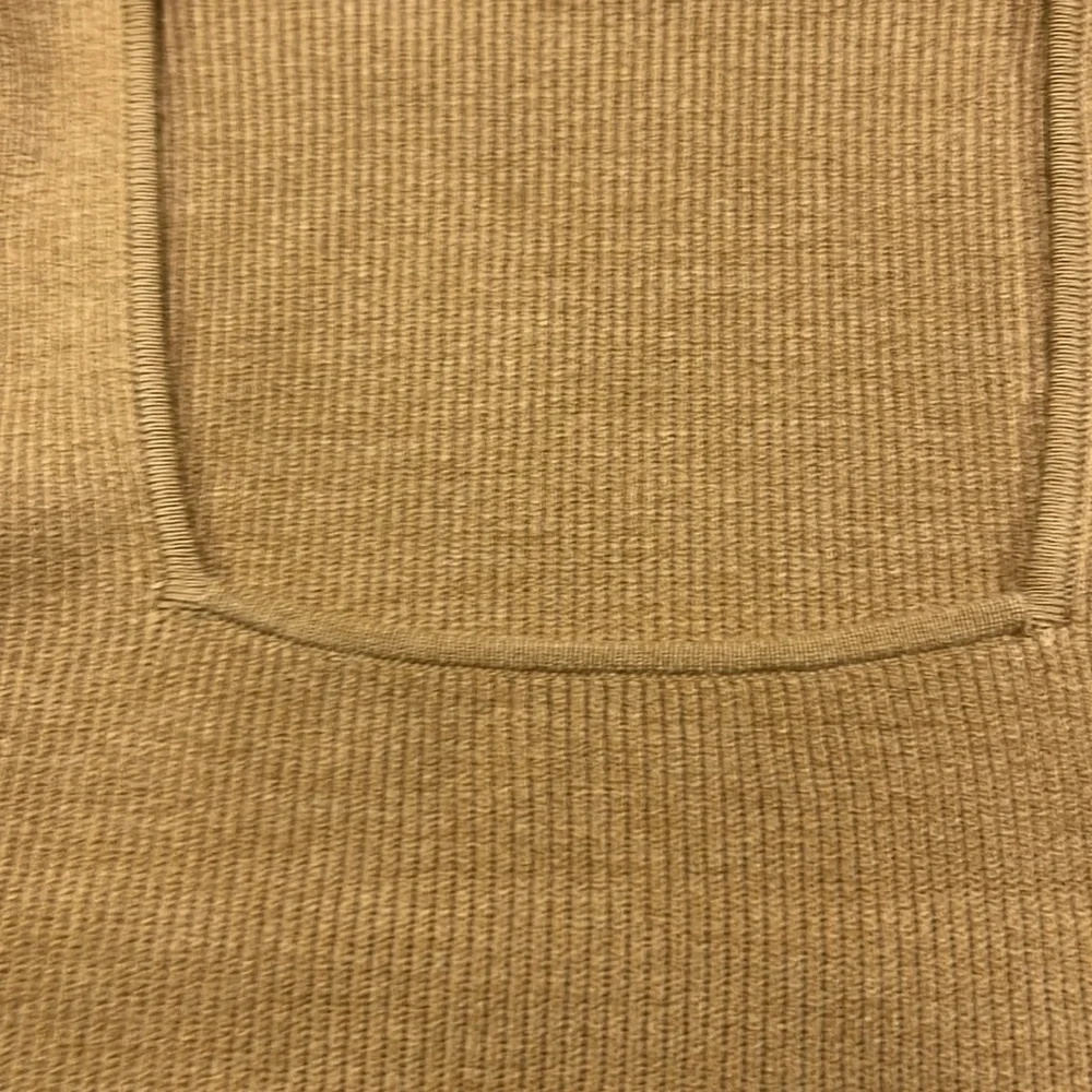 FRENCH CONNECTION NWT Milkmaid Boho Puff SLV SQ. Neck Mix Knit Camel Sweater L